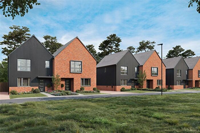 3 Bedroom Semi Detached House For Sale In Concorde Drive, Weybridge, KT13