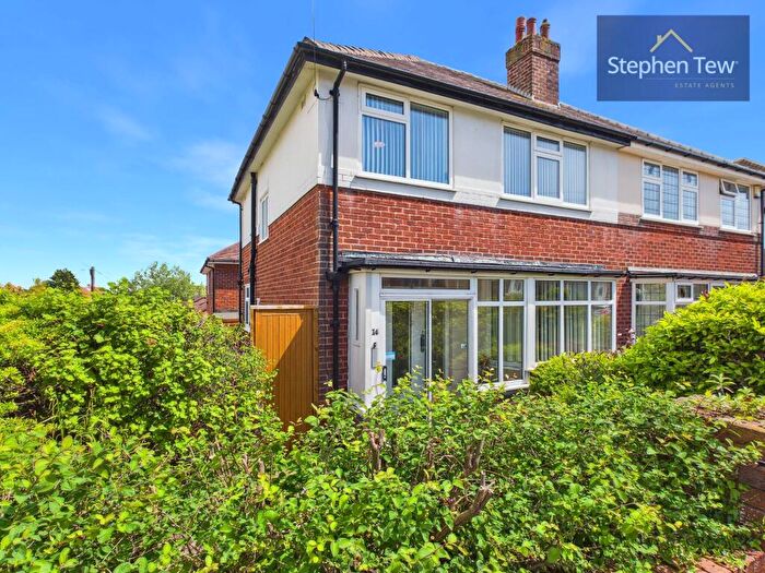 3 Bedroom Semi Detached House For Sale In Torsway Avenue, Blackpool, FY3