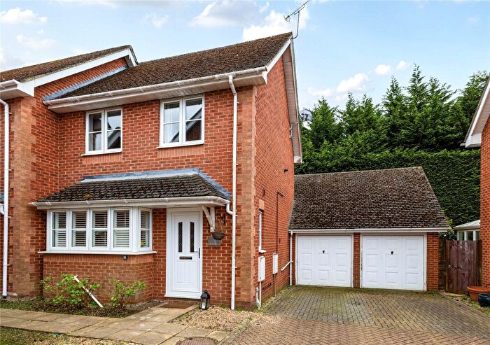 2 Bedroom Semi Detached House For Sale In Headley Road, Grayshott, Hindhead, Hampshire, GU26