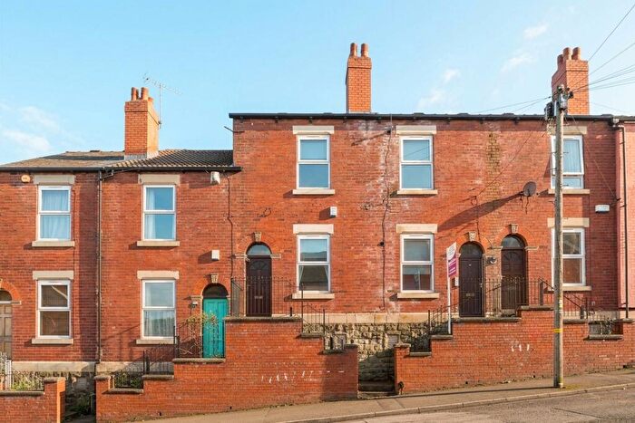 3 Bedroom Terraced House To Rent In Rising Street, Sheffield, S3