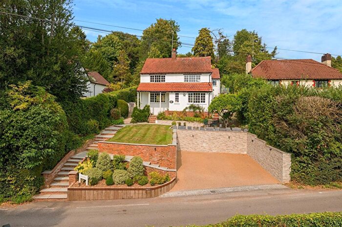 4 Bedroom Detached House For Sale In Loudwater Lane, Loudwater, Rickmansworth, Hertfordshire, WD3