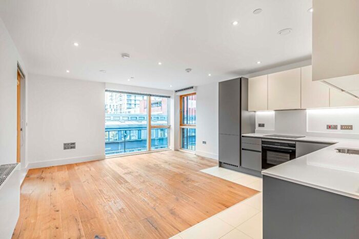 2 Bedroom Flat To Rent In Goulston Street, London, E1