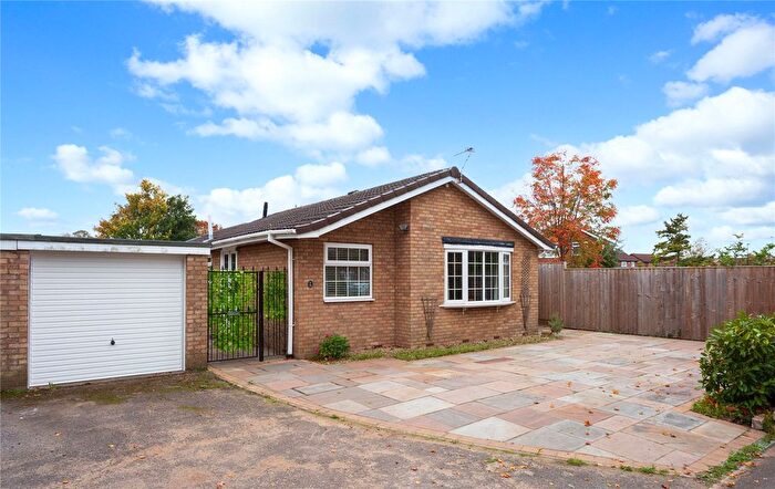 3 Bedroom Bungalow For Sale In Kirklands, Strensall, York, North Yorkshire, YO32