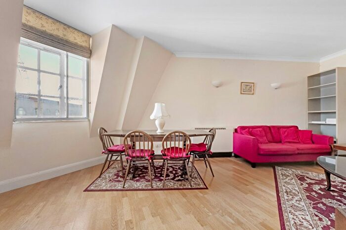 2 Bedroom Flat To Rent In South Block, A Belvedere Road, SE1