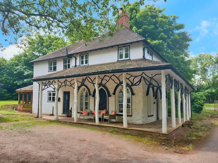 4 Bedroom Detached House For Sale In Fillongley Lodge Cottage, Tamworth Road, Fillongley, Coventry, West Midlands, CV7