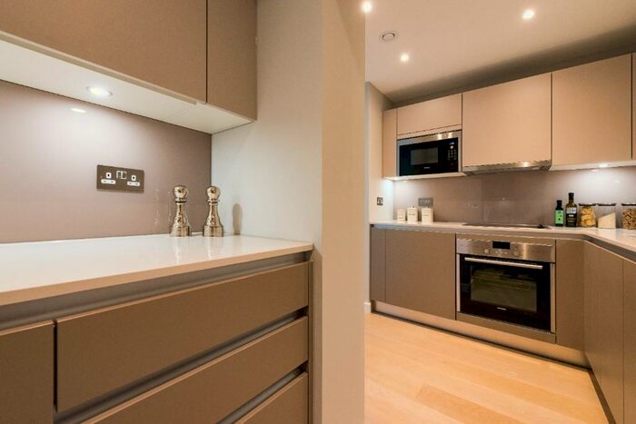 2 Bedroom Apartment To Rent In Churchyard Row, London, SE11