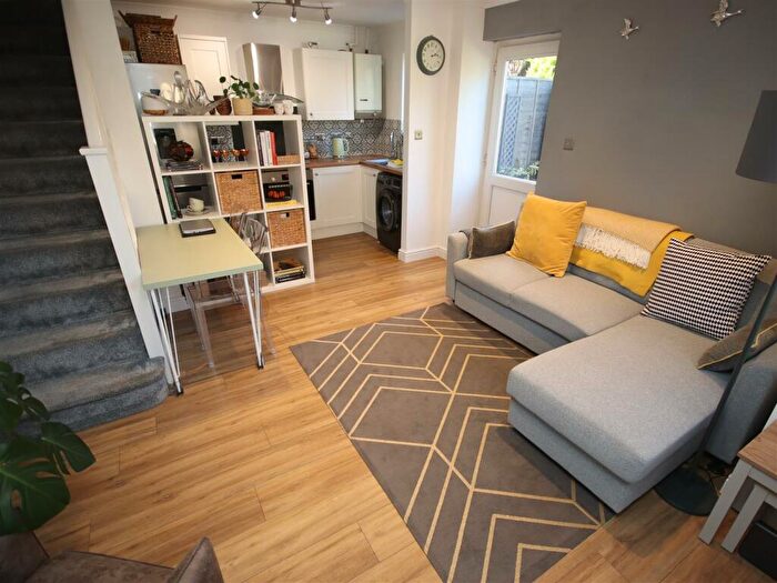 1 Bedroom End Of Terrace House For Sale In The Poplars, Chippenham, SN14