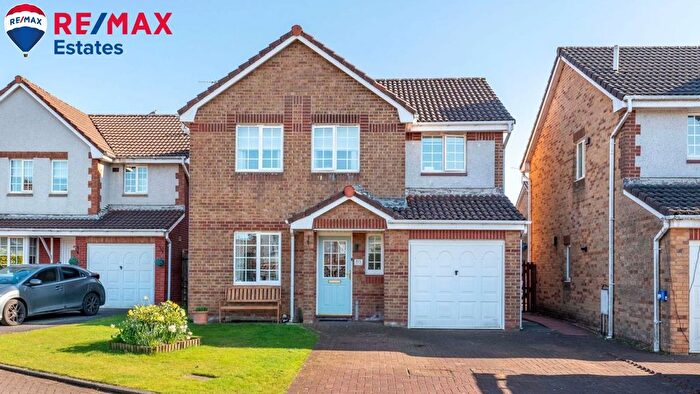 4 Bedroom Detached House For Sale In Oldwood Place, Livingston, EH54