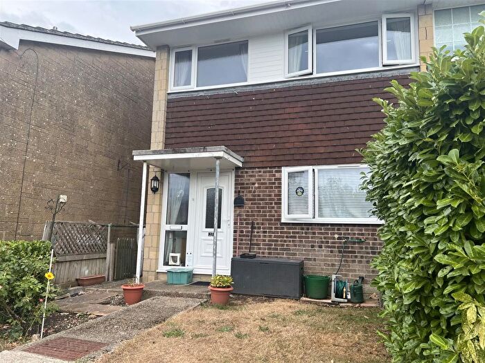 3 Bedroom Semi Detached House For Sale In Bedroom House On Woodswater Lane, With Garage - Chain Free, DT8