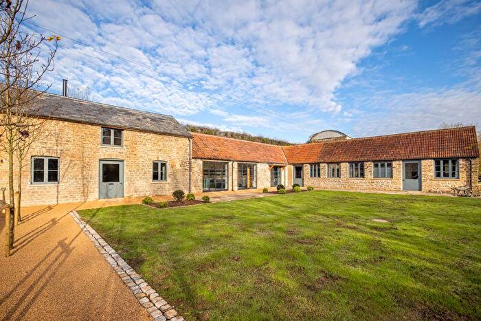 4 Bedroom Barn Conversion To Rent In The Courtyard, Burtons Mill Farm, BA9
