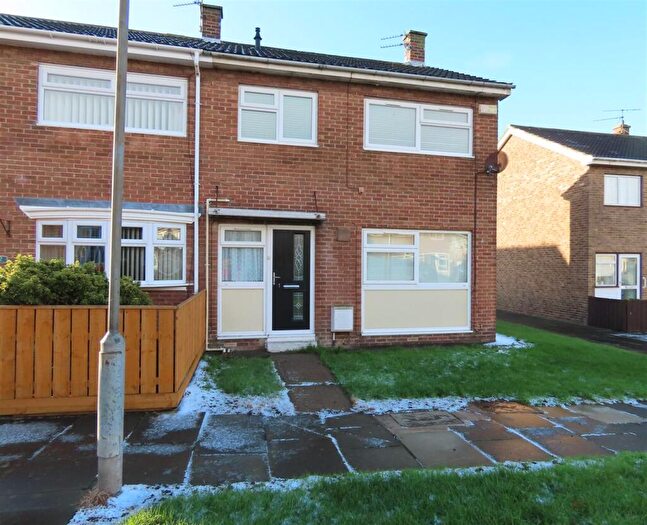 3 Bedroom Semi-Detached House For Sale In North Seaton Estate, NE63