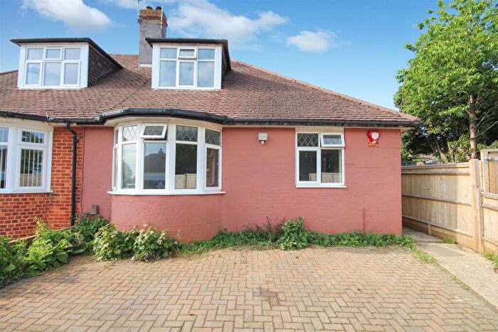 4 Bedroom Semi-Detached Bungalow To Rent In Hangleton Road, Hove, BN3