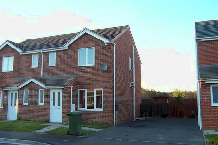 3 Bedroom Semi-Detached House To Rent In Wentworth Way, Doddington Park, Lincoln, LN6