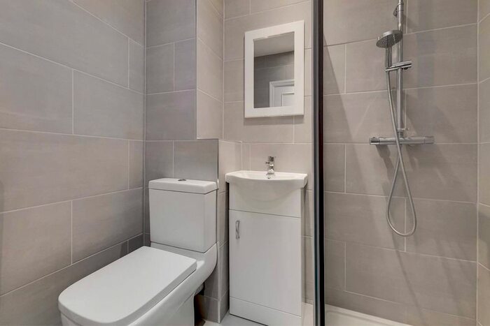 1 Bedroom Flat To Rent In Cranley Gardens, South Kensington, London, SW7