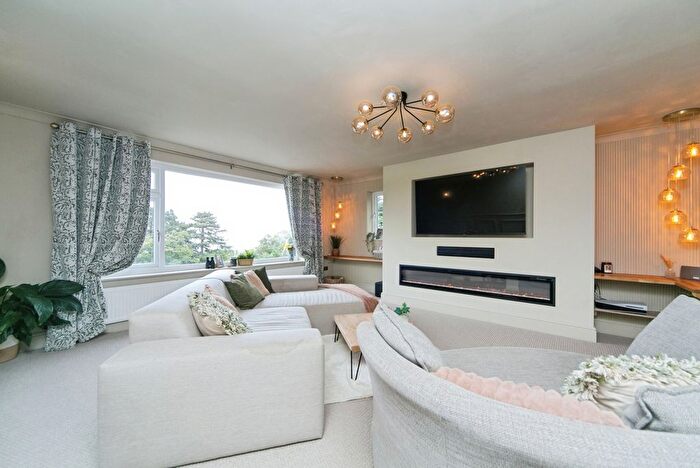 4 Bedroom Bungalow For Sale In Copthorn Road, Colwyn Bay, Conwy, LL28