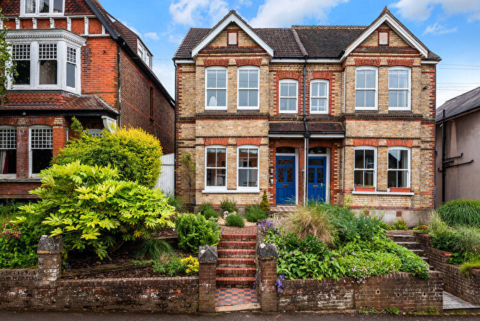 5 Bedroom Semi-Detached House To Rent In Chart Lane, RH2