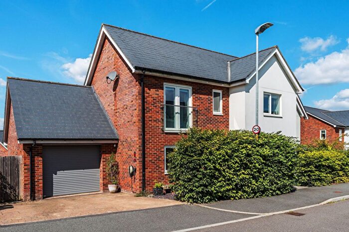 3 Bedroom Detached House For Sale In Golding Road, Tunbridge Wells, TN2
