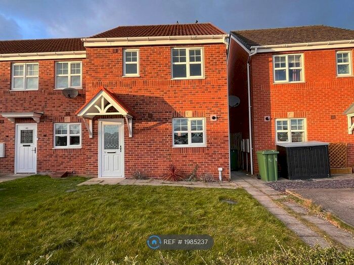 3 Bedroom Semi-Detached House To Rent In Edison Drive, Stockton-On-Tees, TS19