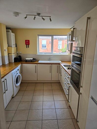 3 Bedroom House To Rent In East Wonford Hill, Exeter, EX1