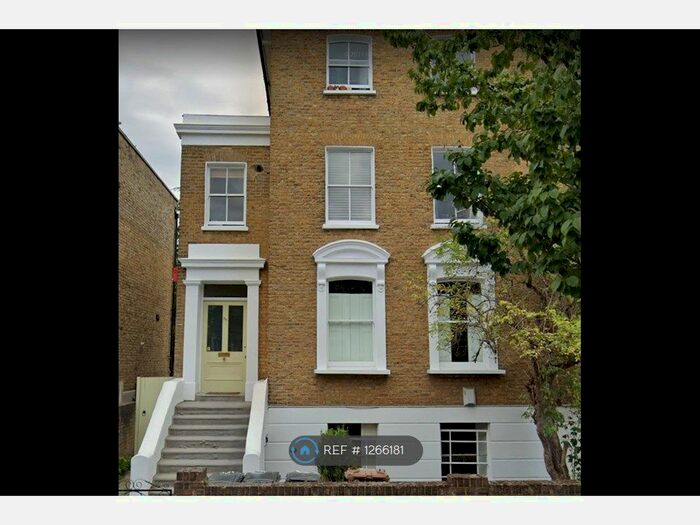 2 Bedroom Flat To Rent In Manor Avenue, London SE4