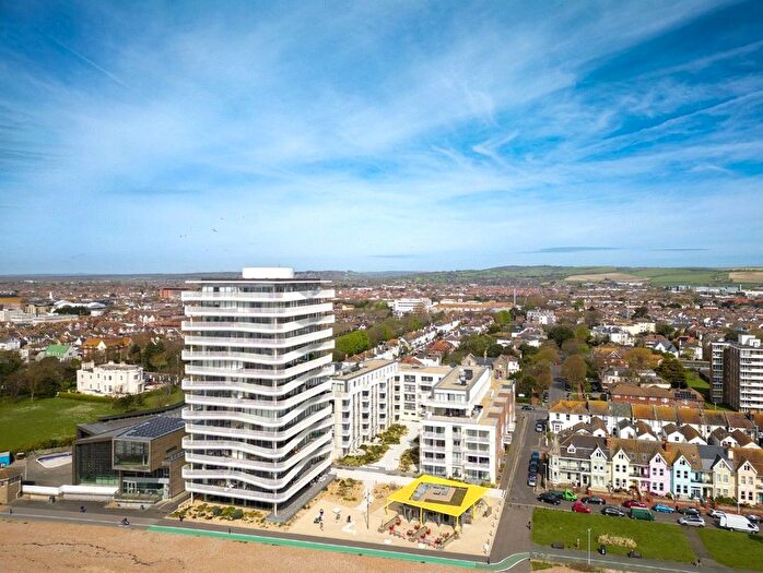 2 Bedroom Flat For Sale In Brighton Road, Worthing, West Sussex, BN11