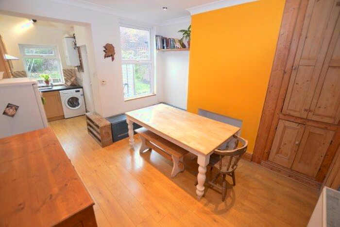 3 Bedroom Terraced House To Rent In Belgrave Square, Sheffield, S2