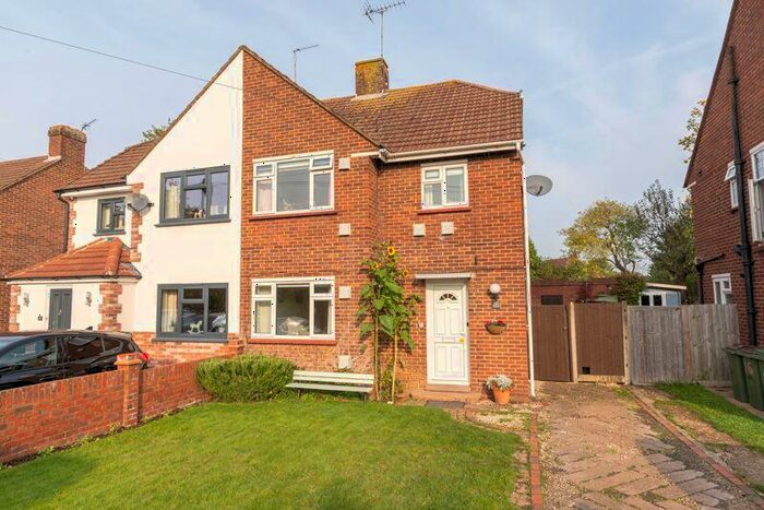 3 Bedroom Semi-Detached House To Rent In Queensway North, Hersham, KT12