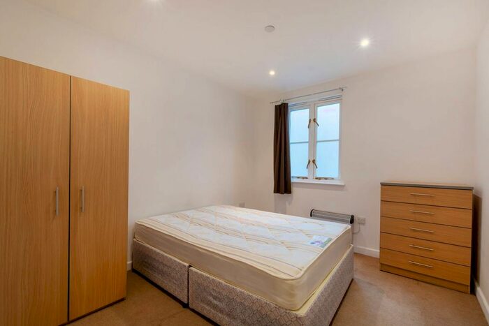 2 Bedroom Property To Rent In Hildreth Street Mews, Balham, London, SW12