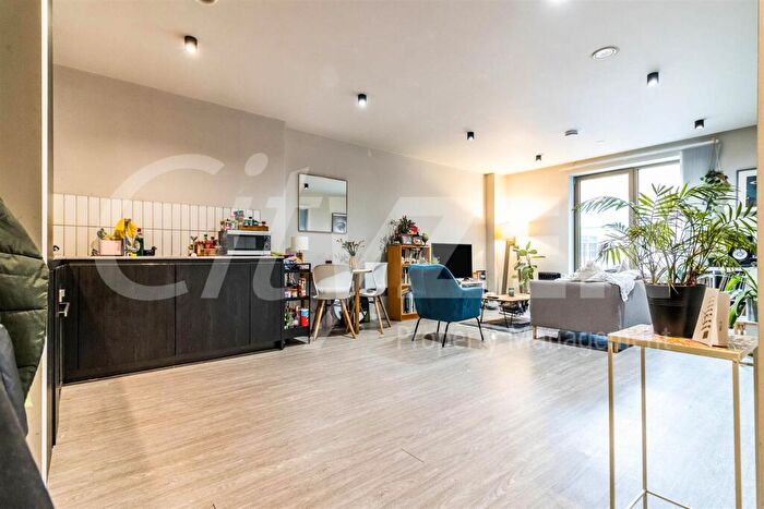 1 Bedroom Flat To Rent In Excelsior Works, Hulme Hall Road, Manchester, M15