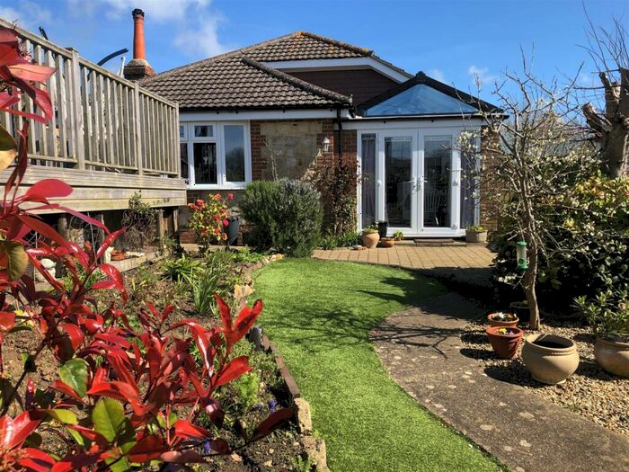 2 Bedroom Detached House For Sale In Gaggerhill Lane, Brighstone, Newport, PO30