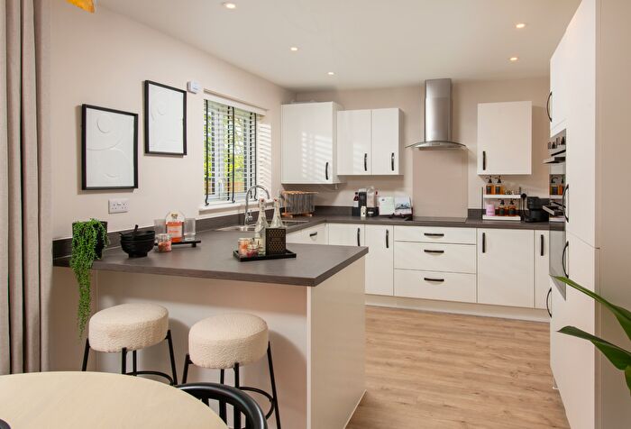 3 Bedroom Semi-Detached House For Sale In Iveshead Road, Shepshed, LE12