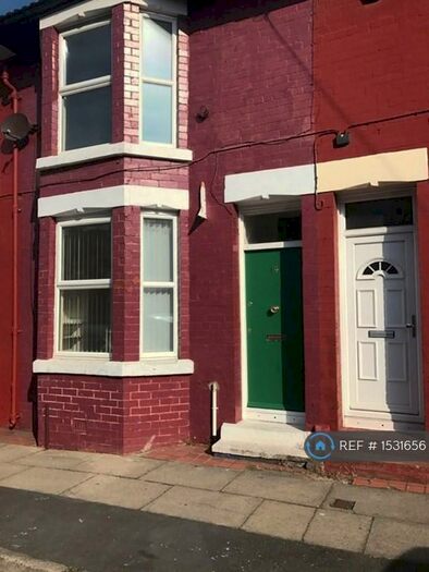 3 Bedroom Maisonette To Rent In Hinton Street, Litherland, Liverpool, L21