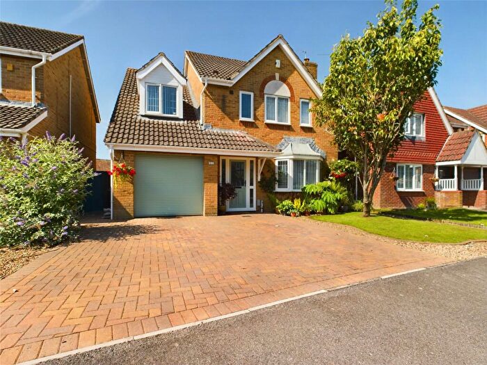 4 Bedroom Detached House For Sale In Martin Close, Rogiet, Caldicot, Monmouthshire, NP26