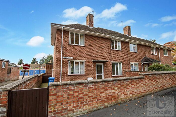 3 Bedroom Semi Detached House For Sale In Enfield Road, Norwich, NR5