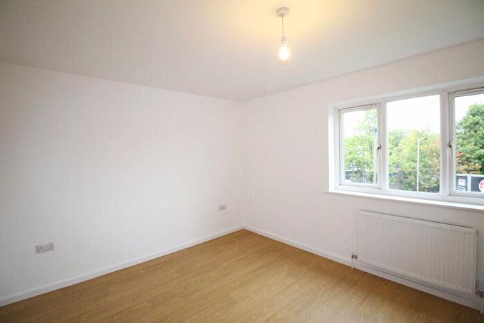 2 Bedroom Apartment To Rent In Kimberworth Road, Rotherham, S61