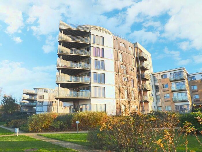 2 Bedroom Flat To Rent In Cornhill Place, Maidstone ME15