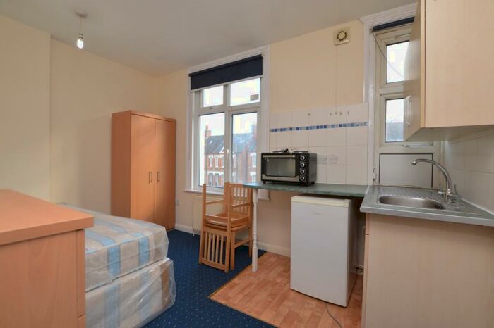Studio To Rent In Woolstone Road London, SE23