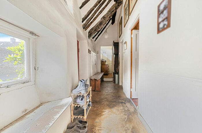 2 Bedroom Detached House For Sale In Buckland, Faringdon, Oxfordshire, SN7