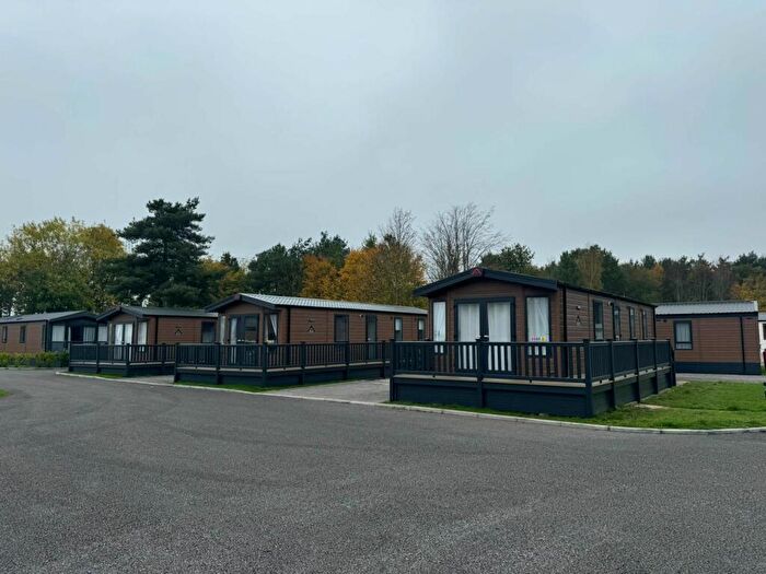 2 Bedroom Lodge For Sale In Epworth, North Lincolnshire, DN9