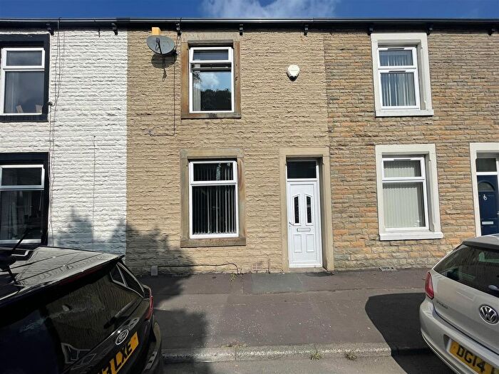 3 Bedroom Terraced House To Rent In Dorset Street, Burnley, BB12
