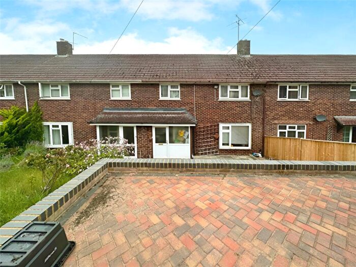3 Bedroom Terraced House For Sale In Shepherds Road, Winchester, Hampshire, SO23