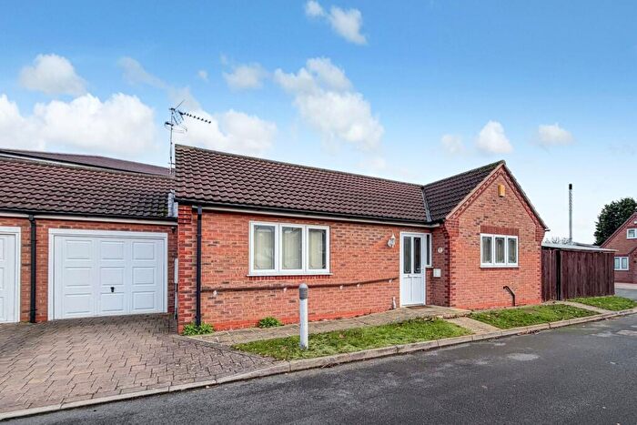 2 Bedroom Bungalow For Sale In Reeders Croft Chilwell, Beeston, Nottingham, Nottinghamshire, NG9