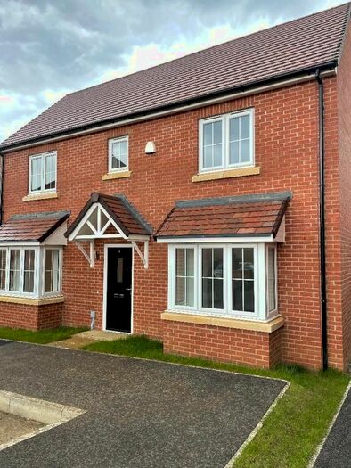 3 Bedroom Detached House To Rent In Grassland Way, Northampton, NN4