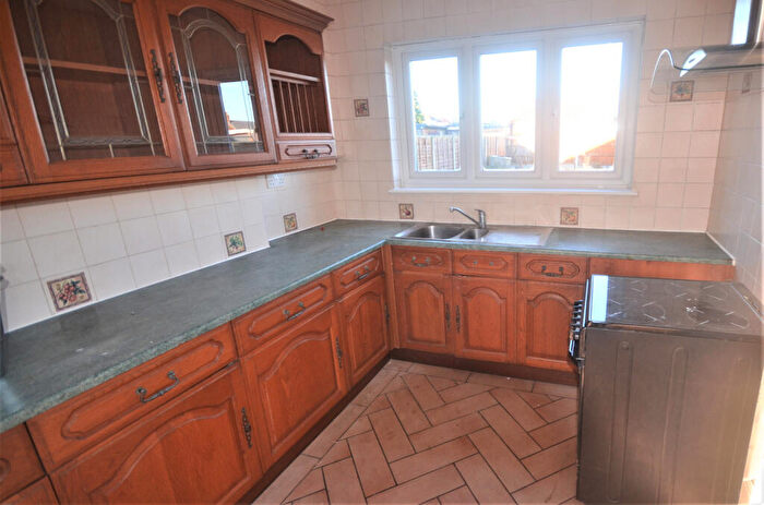 3 Bedroom Terraced House To Rent In Heaton Avenue, RM3