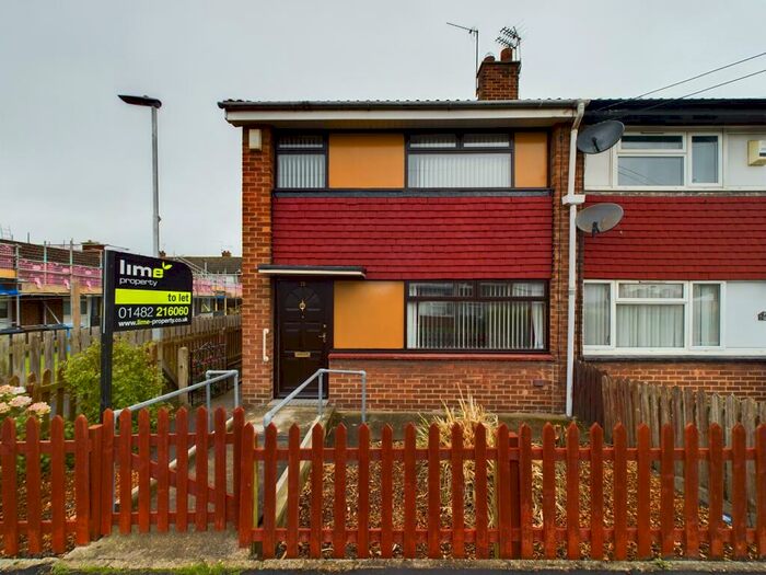 3 Bedroom Terraced House To Rent In Apollo Walk, Bellfield Avenue, HU8