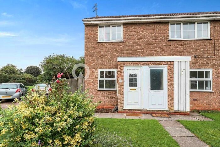 2 Bedroom Flat To Rent In Stanley Court, Perton, Wolverhampton, Staffordshire, WV6