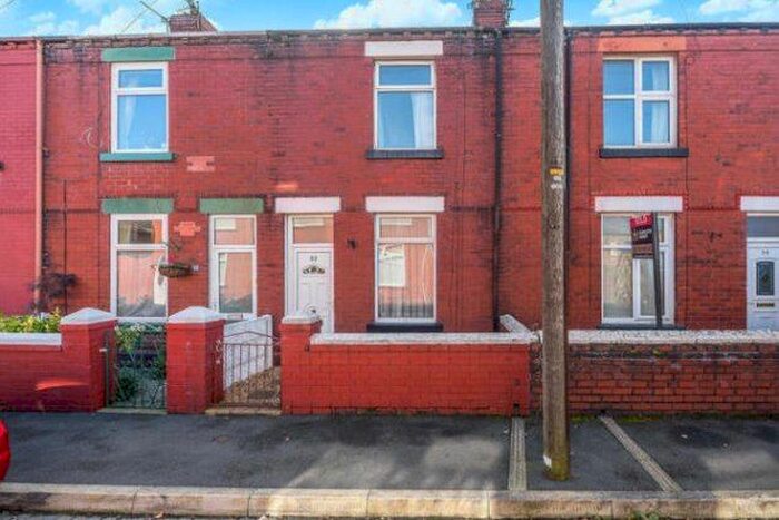 2 Bedroom Property To Rent In Powell Street, St. Helens WA9