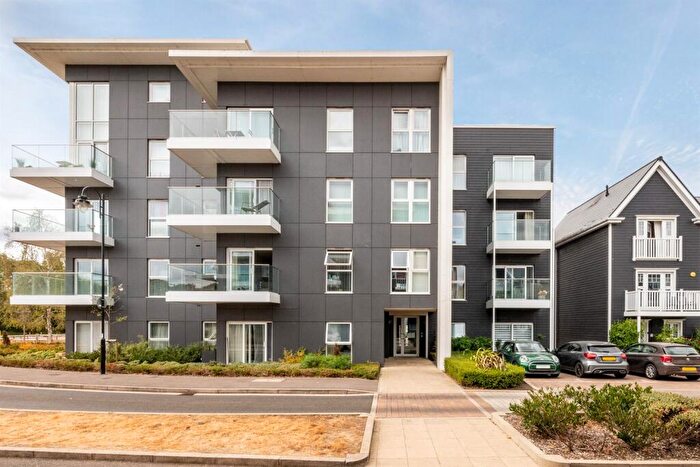 2 Bedroom Apartment To Rent In Sunapee Road, Reading, RG2