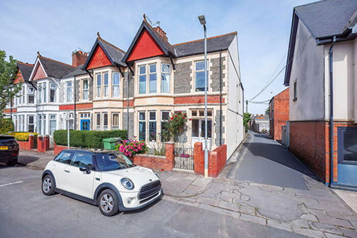 4 Bedroom Terraced House For Sale In Newfoundland Road, Cardiff, CF14