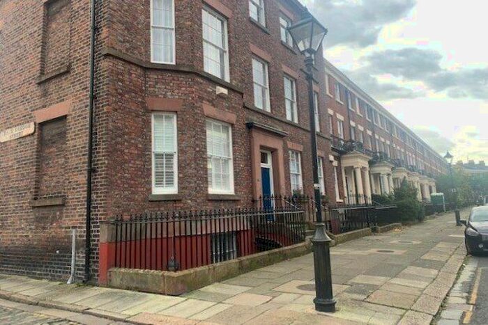 2 Bedroom Flat To Rent In Canning Street, Liverpool, L8